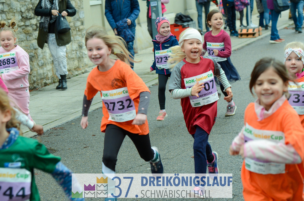 AOK JuniorCup 400m | 3Koenigslauf 2023 - Realisiert mit Pictrs.com