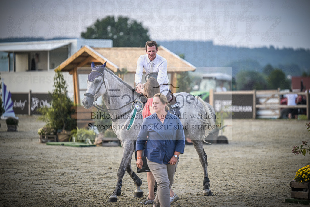 DOS_0322 | Entdecke hochwertige Reitturnierfotos von Foto Oger. Professionell, emotional und authentisch – jetzt Lieblingsmomente im Shop bestellen.Deutschlandweite Turnierfotografie. - Realisiert mit Pictrs.com