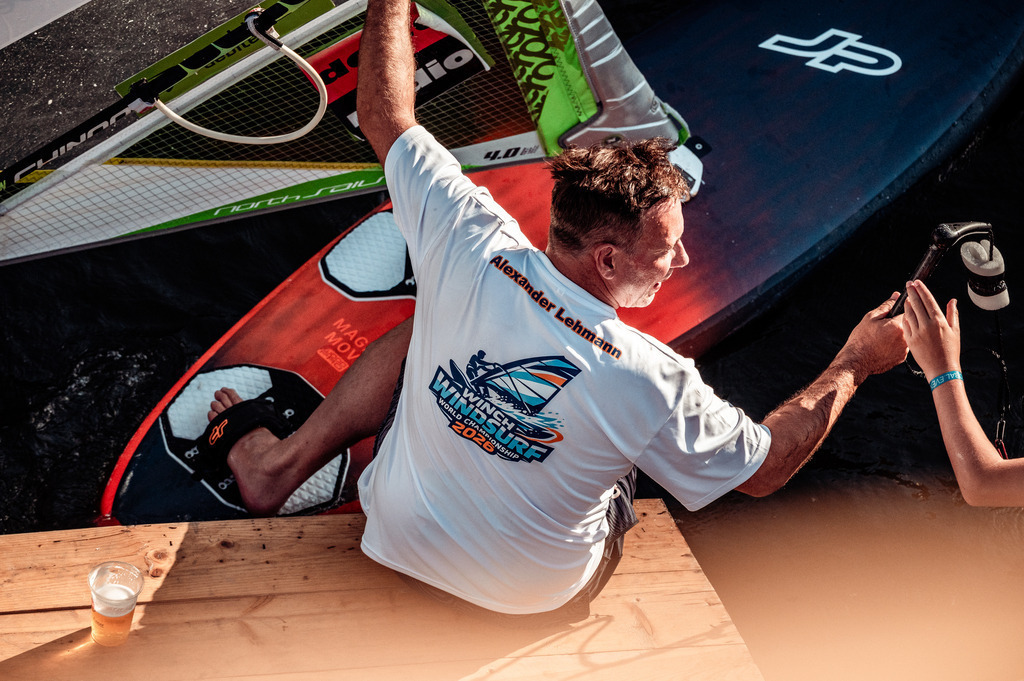 Kieler WOCHE Tow In Windsurf - @art_tokarev dpmedia (24 von 63) | dp-photography - Realisiert mit Pictrs.com