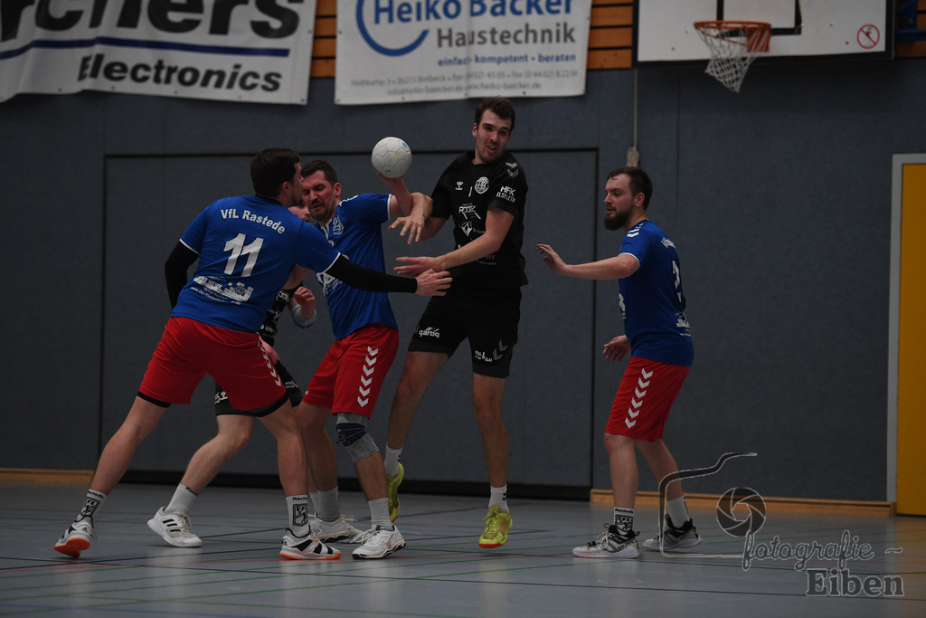VFL Rastede-Elsflether TB 2 | VFL Rastede (blau)-Elsflether TB 2 (schwarz) am 06.04.2024 in Rastede (Sporthalle Feldbreite), Deutschland, Photo: Philip Eiben 2024 - Realisiert mit Pictrs.com