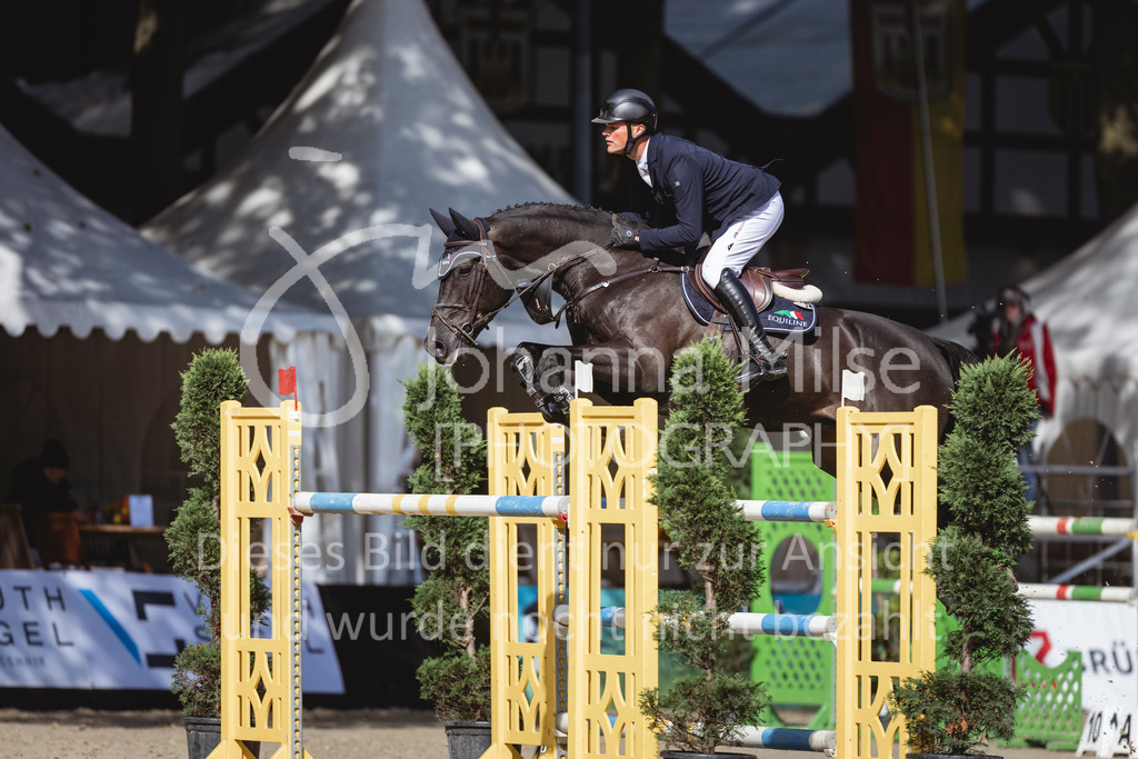 240915_OWLCh_MT-478 | Deine schönsten Turniermomente als professionelle Fotos! Entdecke hochwertige Pferdesport-Fotografie im Online-Shop. Jetzt Fotos finden & bestellen!