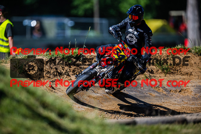 MaZZes_FotoMatrix_220702_4654 | S1