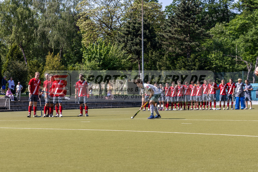 MJ_2024-.05-11-H-HTCU-Alster-52 | Timm Herzbruch (Uhlenhorst Mülheim #14), Uhlenhorst Mülheim - Der Club an der Alster am 11.5.2024 im Waldstadion, Mülheim a. d. Ruhr