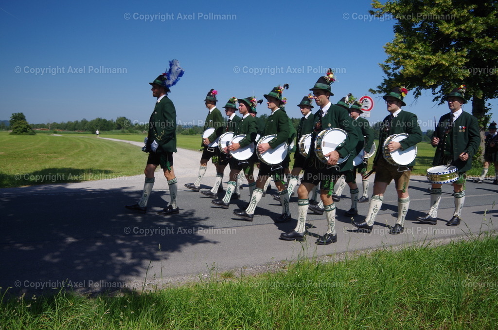IMGP6184 | fotografiert von Axel PollmannLeonhardi Wallfahrt Benediktbeuern und Murnau, Fronleichnam, Fasching, Landschaft im Loisachtal und Benediktbeuern  - Realisiert mit Pictrs.com