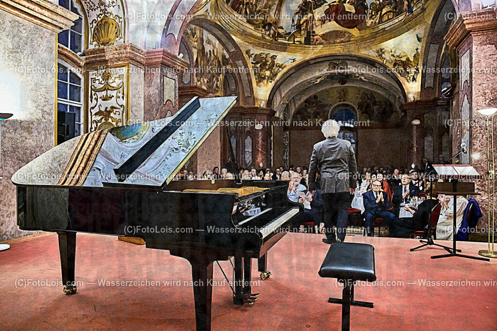 ALP1553_XXXIX-Chopin-Festival_Nocturno_Henry Yves | (C)FotoLois.com, Alois Spandl, XXXIX. internationales CHOPIN-Festival in der Kartause Gaming, NOCTURNO - nächtliches Konzert bei Kerzenlicht, Sa 5. August 2023.