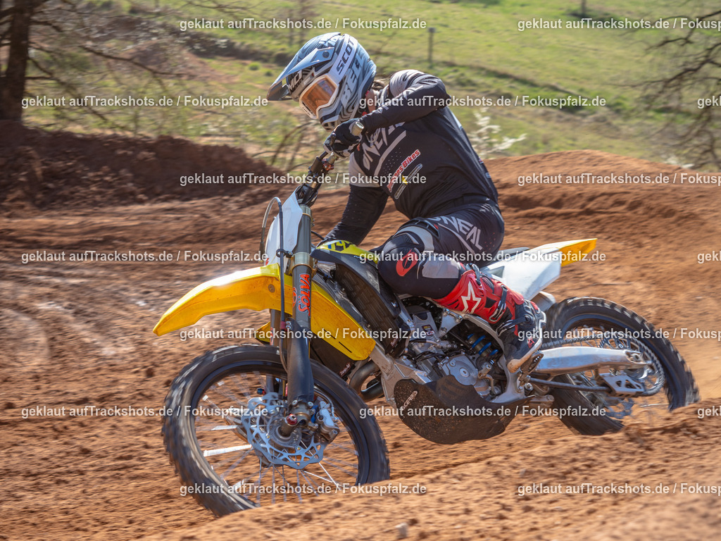 Schweyen040525-66 | Trackshots.de / Fokuspfalz.de - Realisiert mit Pictrs.com