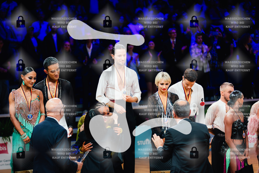 GOC 2025 - WDSF GrandSlam Latin Siegerehrung-2025-08-23-6299 | Webshop for digital downloads and prints of dance sport, event & show photographer Julian Link - Realisiert mit Pictrs.com