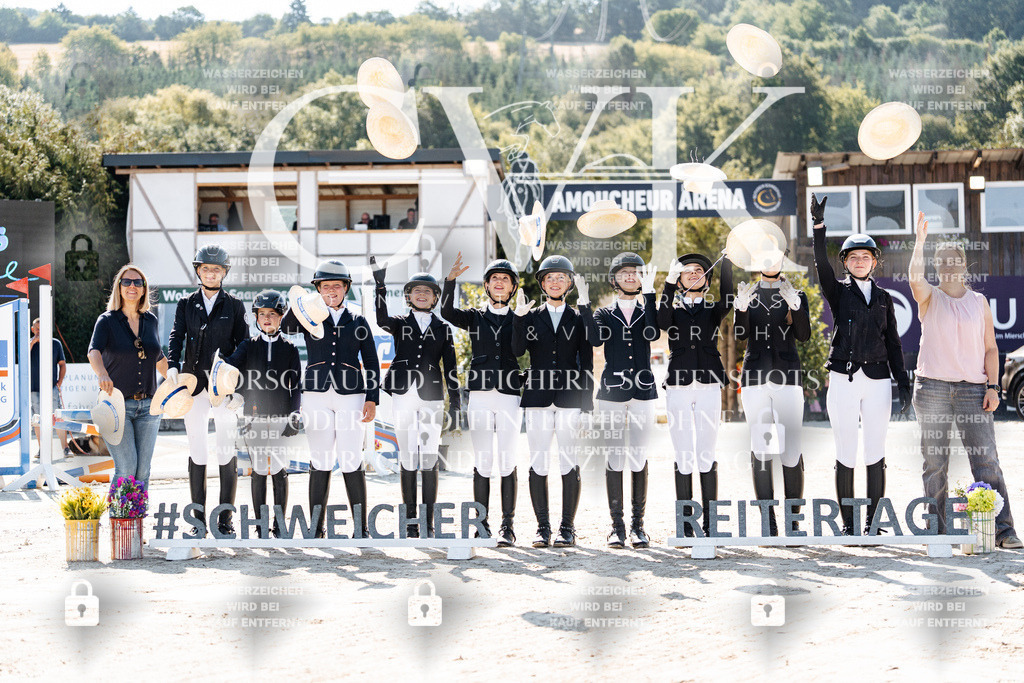 CK904913 | Turnierfotografie Pferdefotografie Trier Rheinland-Pfalz Pferdesport Reitsport Tierfotografie Sportfotografie Pferdevideo Pferdevideografie Equestrianvideography equestrianphotography  - Realisiert mit Pictrs.com
