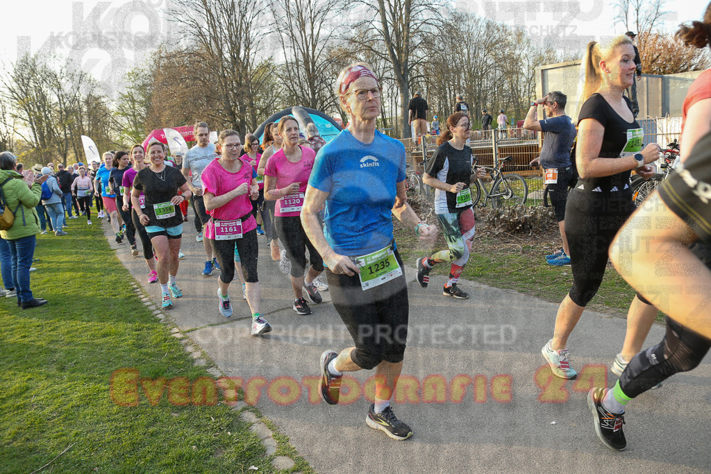 250328_1735_EX1_5522 | Sportfotografie im Rhein-Sieg Kreis, Köln, Bonn, NRW, Rheinland Pfalz, Hessen, etc. Unser Tätigkeitsfeld umfasst den Laufsport vom Volkslauf über den Marathon, Duathlon, Triathon bis zum Ultralauf wie Kölnpfad Ultra oder Schindertrail.