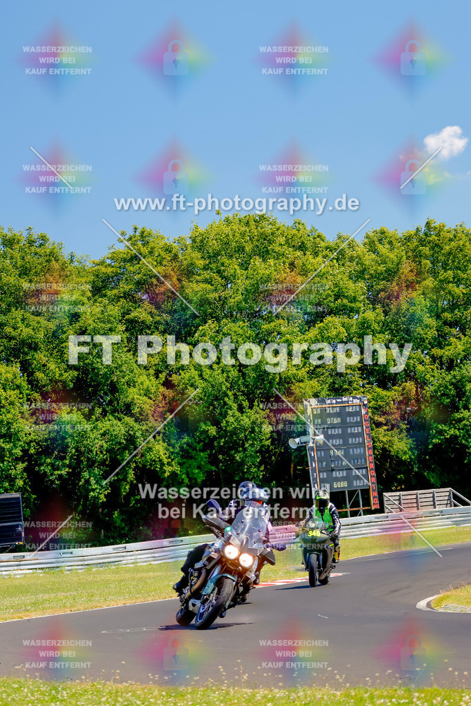 _MOT9421 | Hier findet Ihr Bilder von Touristenfahrten auf der Nürburgring Nordschleife oder von anderen Veranstaltungen die ich besucht habe. Viel Spass beim Durch Schauen 