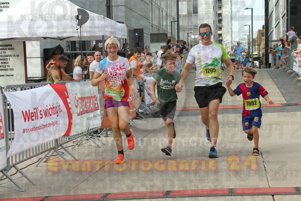250920_1521_EX1_9031 | Sportfotografie im Rhein-Sieg Kreis, Köln, Bonn, NRW, Rheinland Pfalz, Hessen, etc. Unser Tätigkeitsfeld umfasst den Laufsport vom Volkslauf über den Marathon, Duathlon, Triathon bis zum Ultralauf wie Kölnpfad Ultra oder Schindertrail.