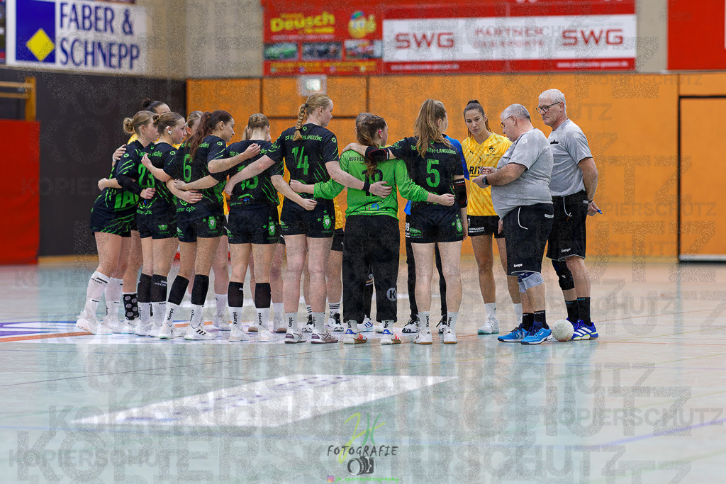 Frauen Oberliga Mitte (HHV); HSG Kleenheim/Langgöns II - HSG Eibelshausen/Ewersbach | Frauen Oberliga Mitte (HHV); HSG Kleenheim/Langgöns II - HSG Eibelshausen/Ewersbach am 01.11.2025 in Oberkleen (Weidig-Halle)Photo © 2025 - Jörg Heinrich - Realisiert mit Pictrs.com