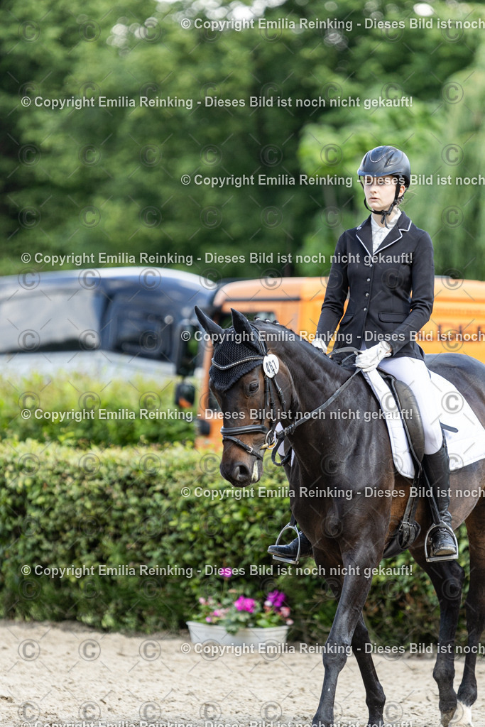 CL5A6077-2 | Emilia Reinking Fotografie - Realisiert mit Pictrs.com