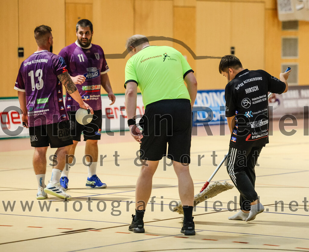 2024-10-13_085_SpVgg_Altenerding_gegen_SSG_Metten | Erding, Deutschland, 13.10.2024:Handball, Bezirksoberliga Männer 2024 / 2025, 4. Spieltag, SpVgg Altenerding gegen SSG Metten, Endergebnis: 40:22Foto: Christian Riedel / fotografie-riedel.net