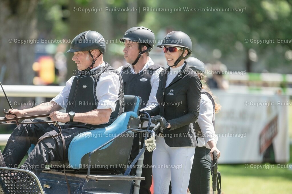 20230528_Jump-and-Drive_0093 | equistock