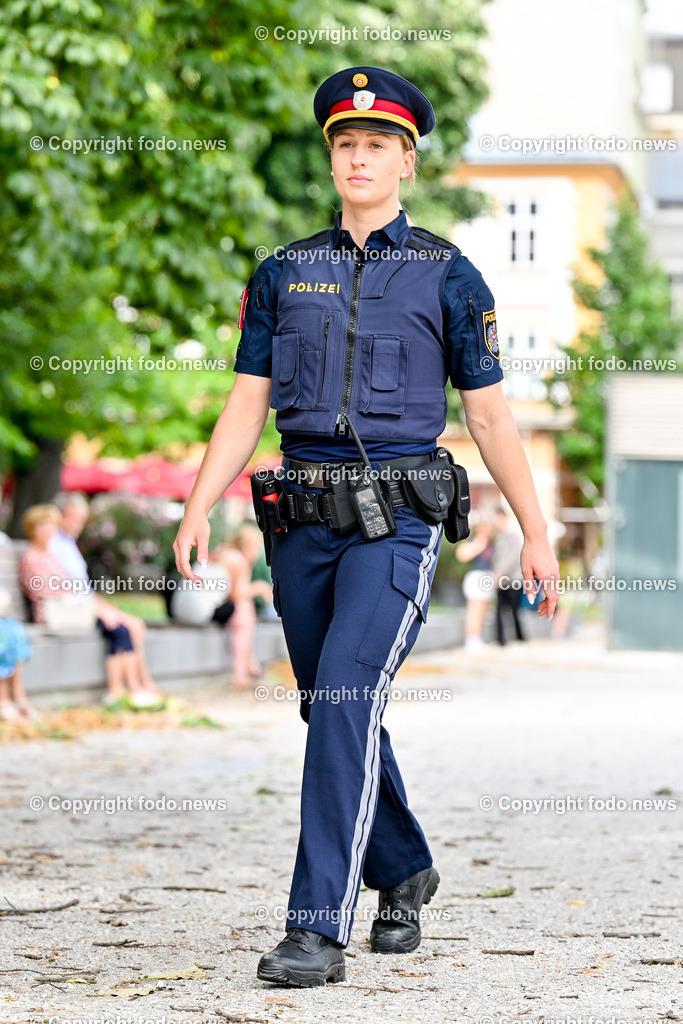 Lena Kreundl_ Linz Landhaus_ Polizei_ 12.07.2023-18 | 12.07.2023, Linz, AUT, Polizei, Lena Kreundl, im Bild Lena Kreundl (oesterr. Schwimmerin, Polizistin)
