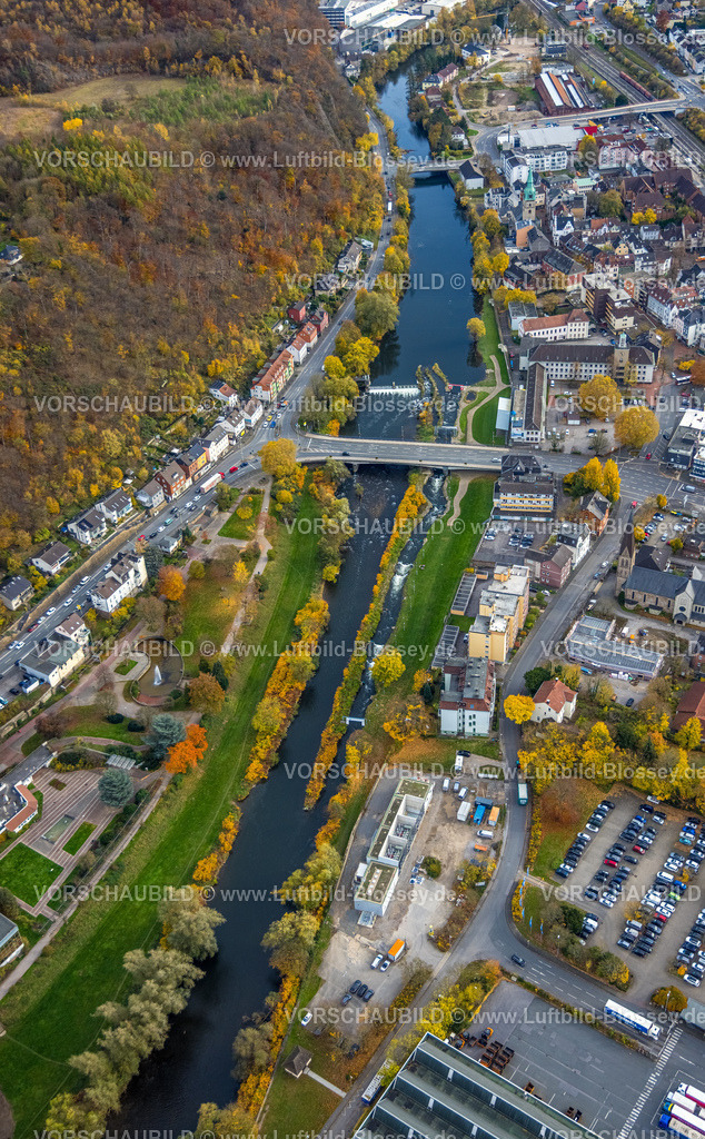 Hagen251101784 | Luftbild, Wildwasserpark und Lennebrücke über den Fluss Lenne, Wohngebiet Hohenlimburg, Hagen, Ruhrgebiet, Nordrhein-Westfalen, Deutschland