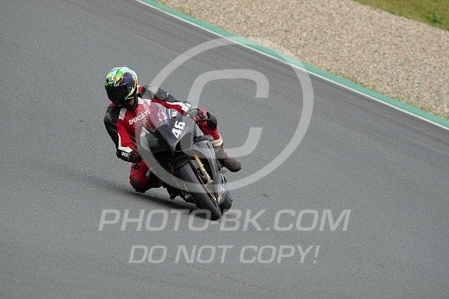 2024_07_06_PBK_35540 | Sportfotografie; SlowMotion; Video; Rennstrecke; Hafeneger; Speer; Racing; RSE; BMW; CBO; Trackday; Motorsportarena; Hockenheimring; Brno; Most; Barcelona; Valencia