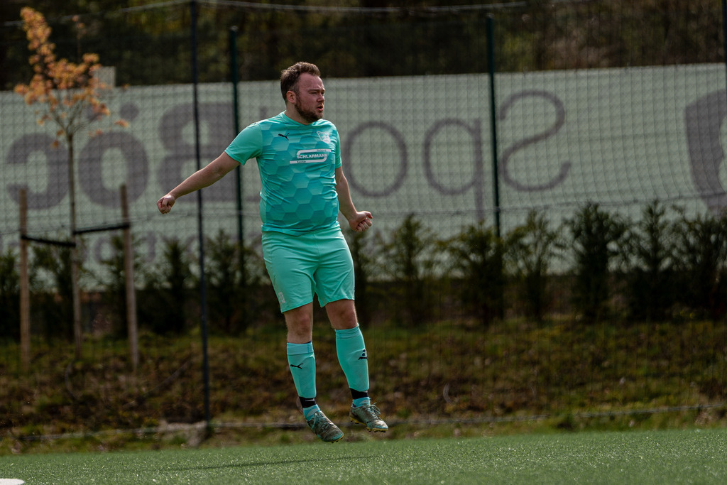 Fußball I Herren I Saison 2025-2026 I 1. Kreisklasse VEC I 18. Spieltag I BW Lohne III - SV Fortuna Einen I 23464-2 | jns.sportfotos - Realisiert mit Pictrs.com