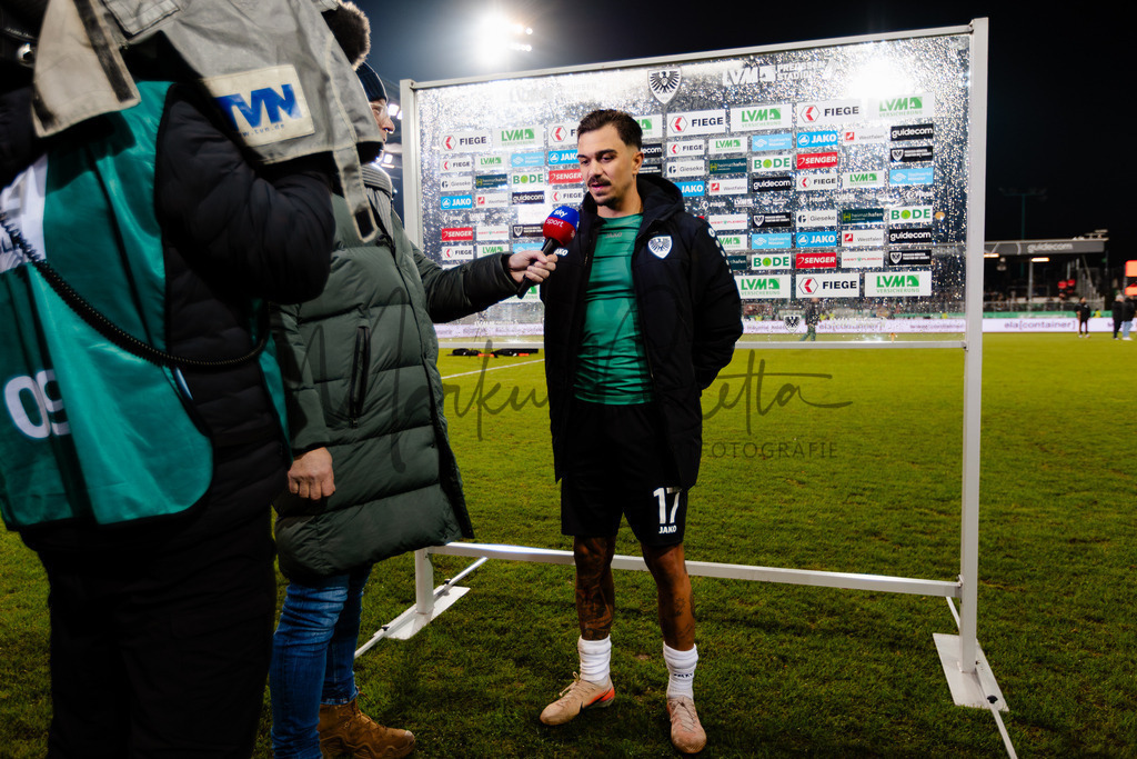 2. Bundesliga, Saison 2025/26, 15. Spieltag: SC Preußen Münster - Hannover 96 | Münster, 05.12.2025: 2. Bundesliga, 15. Spieltag, SC Preußen Münster gegen Hannover 96 im LVM-Preußenstadion in Münster. Foto: sportfotografie.ms | Markus Paletta - Realisiert mit Pictrs.com