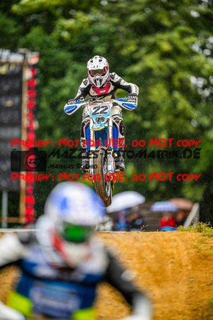 MaZZes_FotoMatrix_230701_2440 | S4