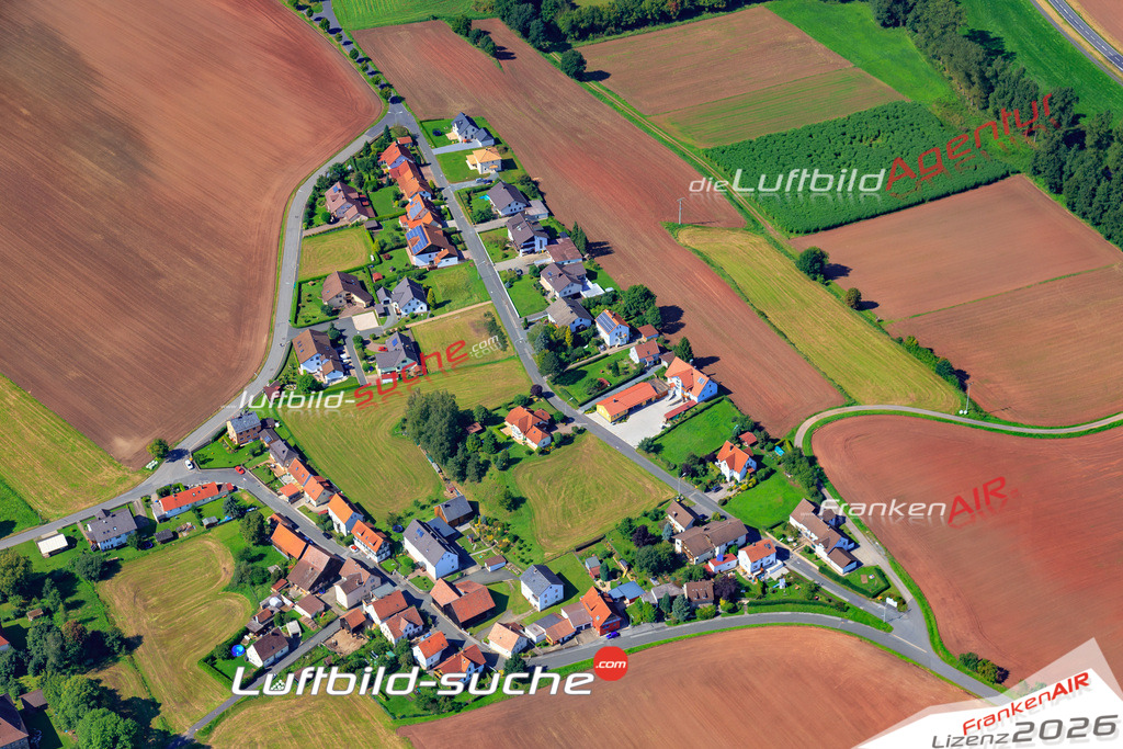 Die Luftaufnahme Haig - Stockheim wurde 2017 mittels Flugzeug (keine Drohne) erstellt. Perfekte Schärfe und Druck- Auflösung- Garantiert!