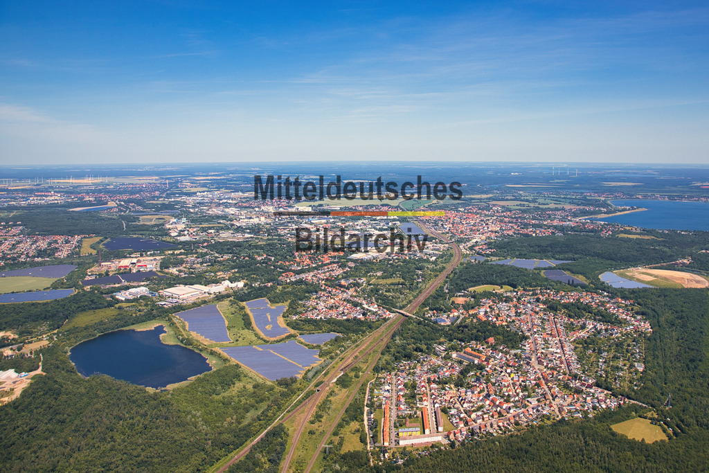3-50_Bitterfeld-Wolfen_IMG_Bitterfeld_7389 | Die schönsten Luftbilder von Sachen-Anhalt & Mitteldeutschland als Bilddatenbank zur kommerziellen Nutzung. Nutzen Sie unsere Erfahrung seit 2005 in der Luftbildfotografie. - Realisiert mit Pictrs.com