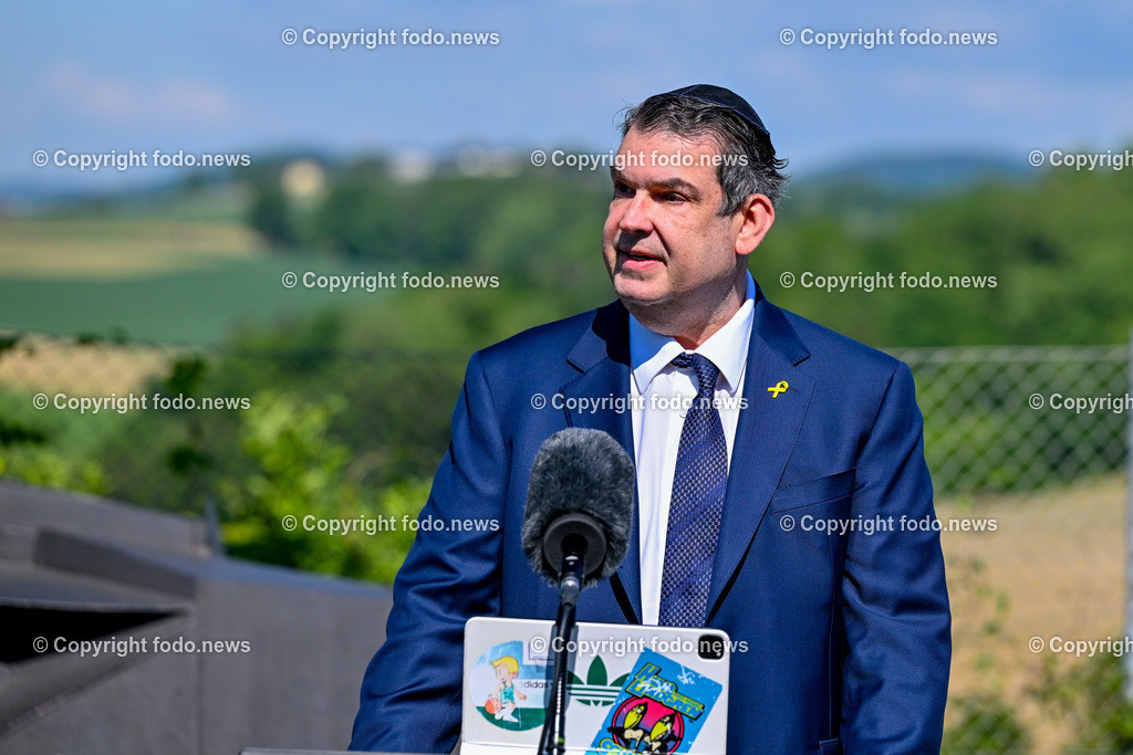 Internationale Gedenk- und Befreiungsfeier Gedenkstaette Mauthausen 2025_ 11.05.2025-103 | 11.05.2025, Mauthausen, AUT, Internationale Gedenk- und Befreiungsfeier Gedenkstaette Mauthausen 2025, 80 Jahre Befreiung KZ Mauthausen im Bild Oskar Deutsch (Israelitische Kultusgemeinde Oesterreichs)