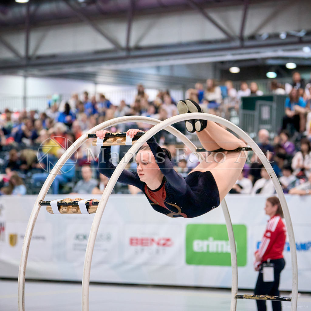 A-DSC05001 | Professionelle Sportfotografie in Hamburg, Schleswig-Holstein und Niedersachsen – spezialisiert auf Rhönrad, Geräteturnen, Leistungsturnen und rhythmische Sportgymnastik. Bundesweite Begleitung von Rhönrad-Events. Jetzt Sport-Fotos - Realisiert mit Pictrs.com