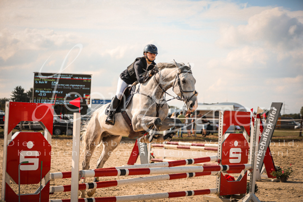 01.FrSpE00251 | Leoni Ertmer Photography - Realisiert mit Pictrs.com