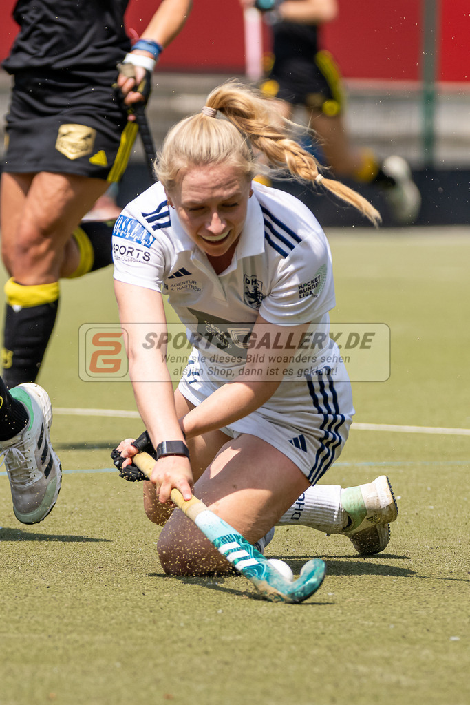 HK_20240511_100732 | 1.Bundesliga Damen Düsseldorfer HC - Harvestehuder THC am 11.5.2024 Düsseldorfer HC, Düsseldorf , Sara Strauss ( Düsseldorfer HC #11 )