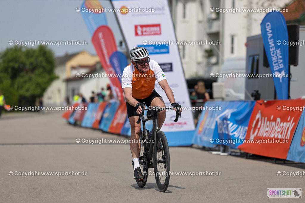 VJ__9735 | Neusiedlersee Radmarathon 2026@sportshot_your_pictrs #yourpictures#roadtowm2029 #nrm #neusiedlerseeradmarathon #neusiedlersee #neusiedlerseetourismus #burgenland #mörbisch #nrm26 #burgenlandtourismus #voglundco #poweredbyburgenlandtourismus #radsport #rad #marathon #ucigranfondo #visitburgenland #ucigranfondoworldseries