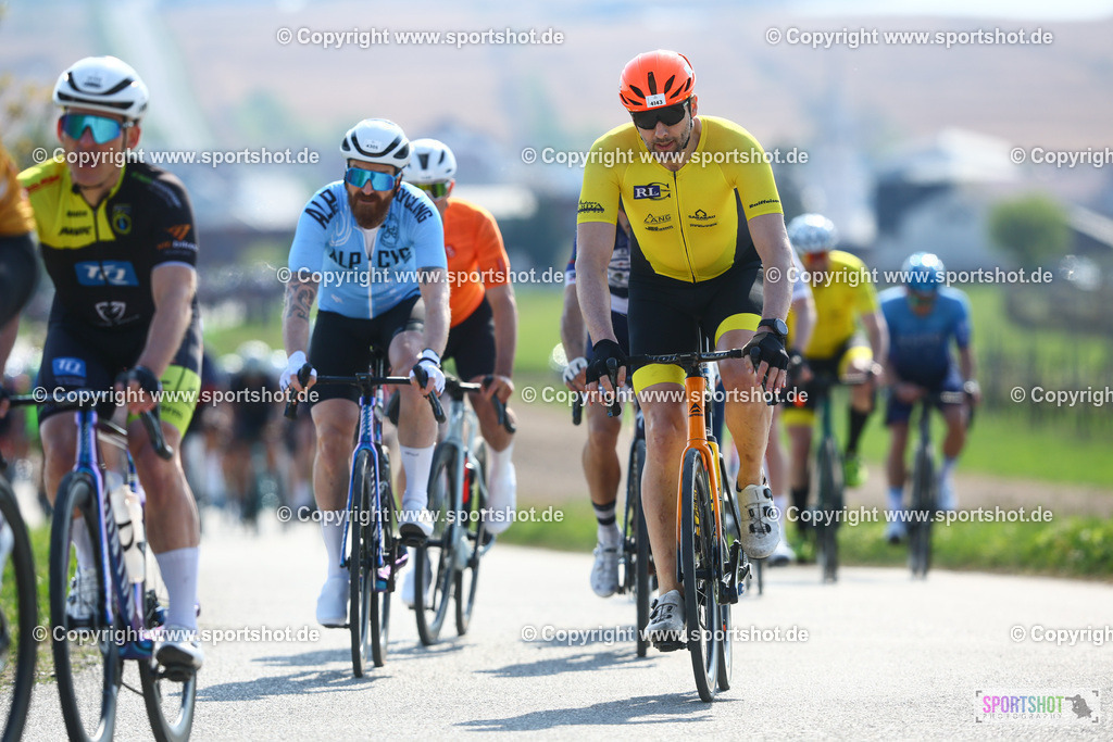 246_TRA55414 | Neusiedlersee Radmarathon 2026@sportshot_your_pictrs #yourpictures#roadtowm2029 #nrm #neusiedlerseeradmarathon #neusiedlersee #neusiedlerseetourismus #burgenland #mörbisch #nrm26 #burgenlandtourismus #voglundco #poweredbyburgenlandtourismus #radsport #rad #marathon #ucigranfondo #visitburgenland #ucigranfondoworldseries