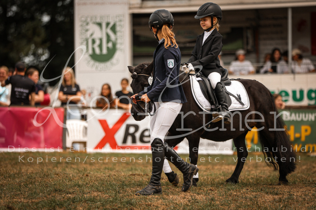 01.SoFZ00105 | Leoni Ertmer Photography - Realisiert mit Pictrs.com