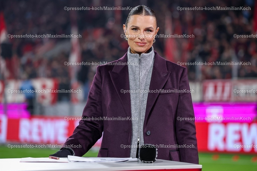 1FC14012601002 | 14.01.2026, Fußball, 1. FC Köln - FC Bayern München, 1. Fußball Bundesliga, 17. Spieltag, RheinEnergie-STADION, Saison 2025 2026: Moderatorin Laura Wontorra  DFB regulations prohibit any use of photographs as image sequences and or quasi-video.