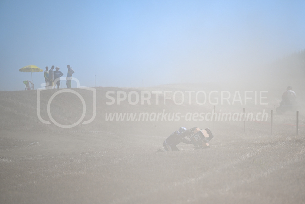 Motortrotti-Rennen Buch am Irchel - 19. August 2023 | Motortrotti-Rennen Buch am Irchel
Buch am Irchel, Kt. Zürich
Bild: Sportfotografie Markus Aeschimann | www.markus-aeschimann.ch - Realisiert mit Pictrs.com