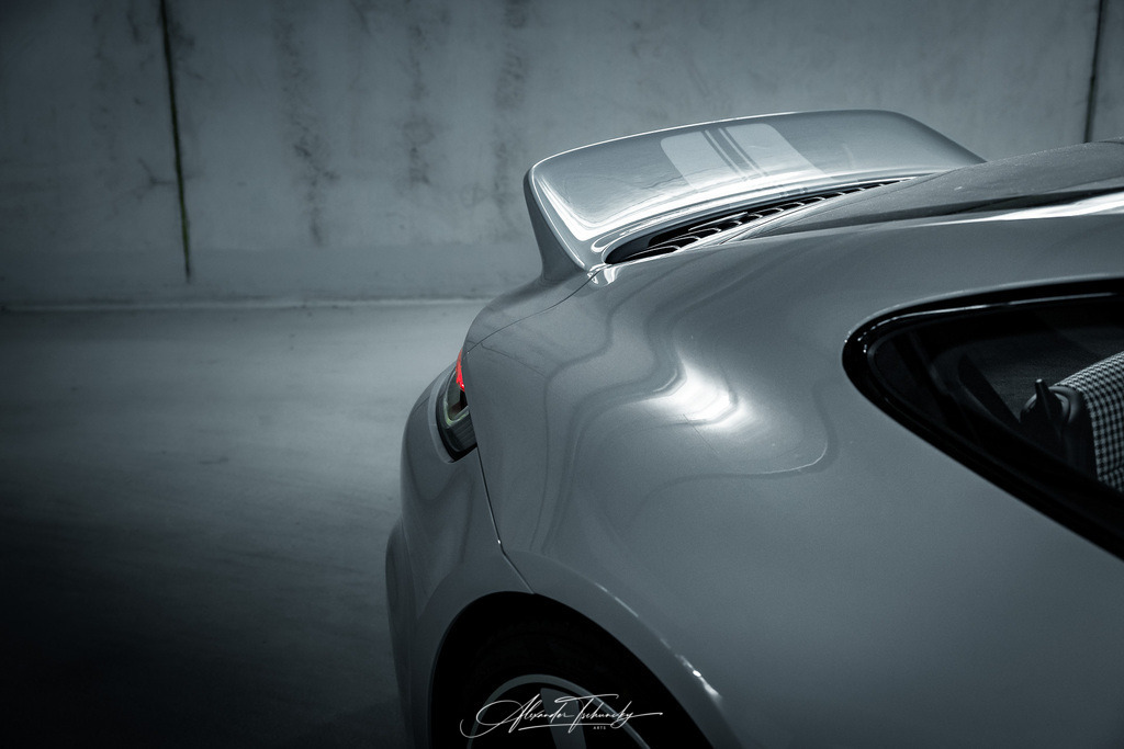 R6PZ3562 _Alexander Tschuncky | Entdecken Sie die faszinierende Welt von Alexander Tschuncky Arts: Kreative Fotografie, atemberaubende Automobilkunst und hochwertiger Bilderdruck. Lassen Sie sich inspirieren! - Realisiert mit Pictrs.com