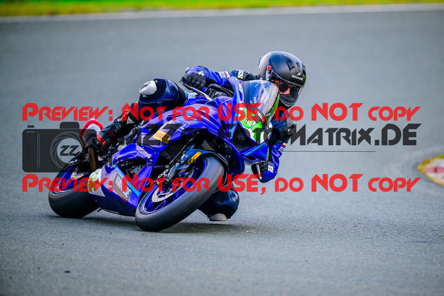 MaZZes_FotoMatrix_240728_6007705_3207 | R7