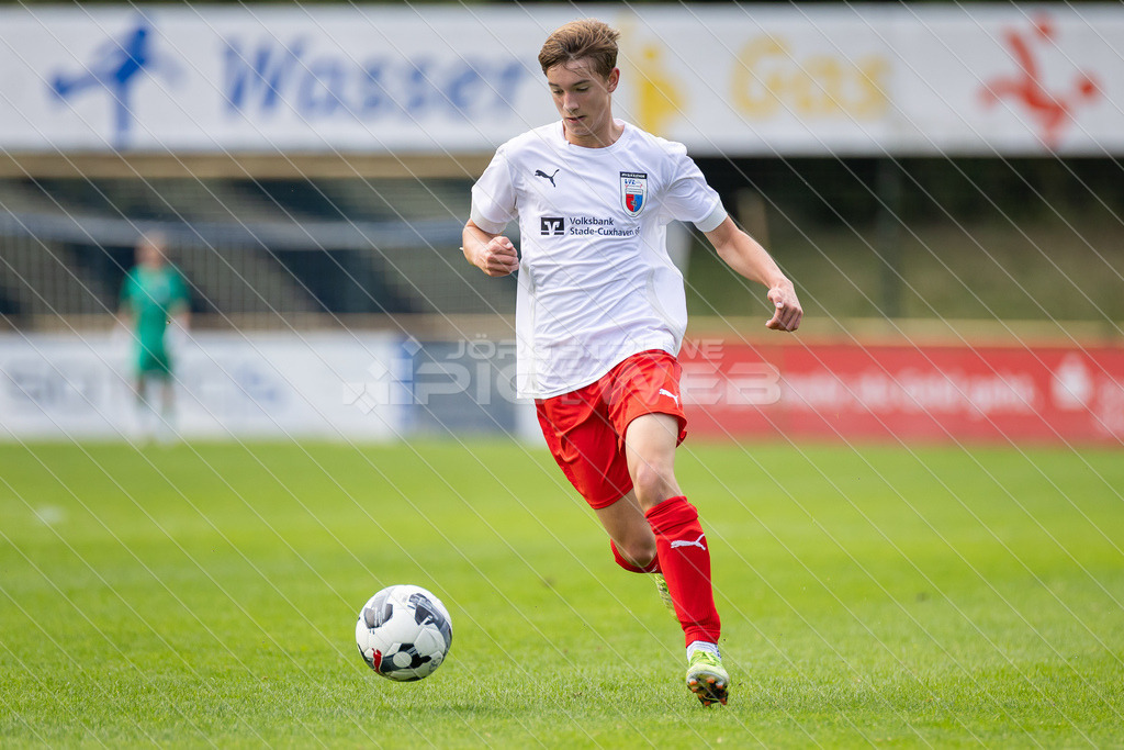 20250920_Picselweb-Fotografie_1R3_0176 | JFV D/A &amp; Stade - VfB Oldenburg0:1 VfB no70:2 VfB no70:3 VfB JFV Eigentor0:4 VfB no70:5 VfB no71:5 JFV no3 Jaric Jimenez-Voss2:5 JFV no9 Janko Sylvester3:5 JFV no16 Damian Elias Mihro Burekovic - Realisiert mit Pictrs.com