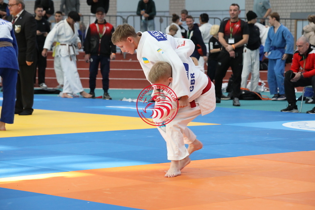 1J7A2216 | Fotos vom Adler Cup - Pictures from Adler Cup

Hier findet Ihr alle Eindrücke und großen Momente der Adler Cup Wochenenden. Here you will find all impressions and great moments of the Adler Cup weekends. - Realisiert mit Pictrs.com