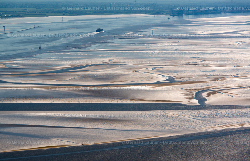 3800868 | Weserzufluß und Wattstrukturen im Nationalpark Niedersächsiches Wattenmeer bei Bremerhaven