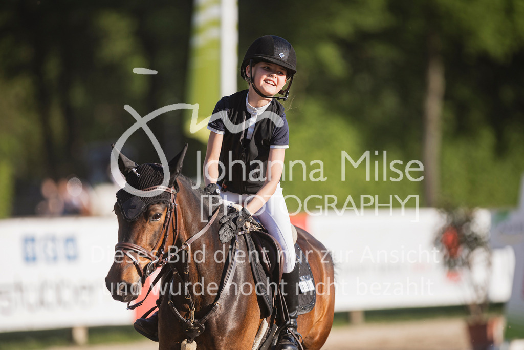 250501_MünsterHandorf_PonyTrophy-346 | Deine schönsten Turniermomente als professionelle Fotos! Entdecke hochwertige Pferdesport-Fotografie im Online-Shop. Jetzt Fotos finden & bestellen!