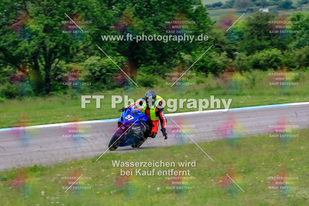 MotoTeam-3173 | Hier findet Ihr Bilder von Touristenfahrten auf der Nürburgring Nordschleife oder von anderen Veranstaltungen die ich besucht habe. Viel Spass beim Durch Schauen 