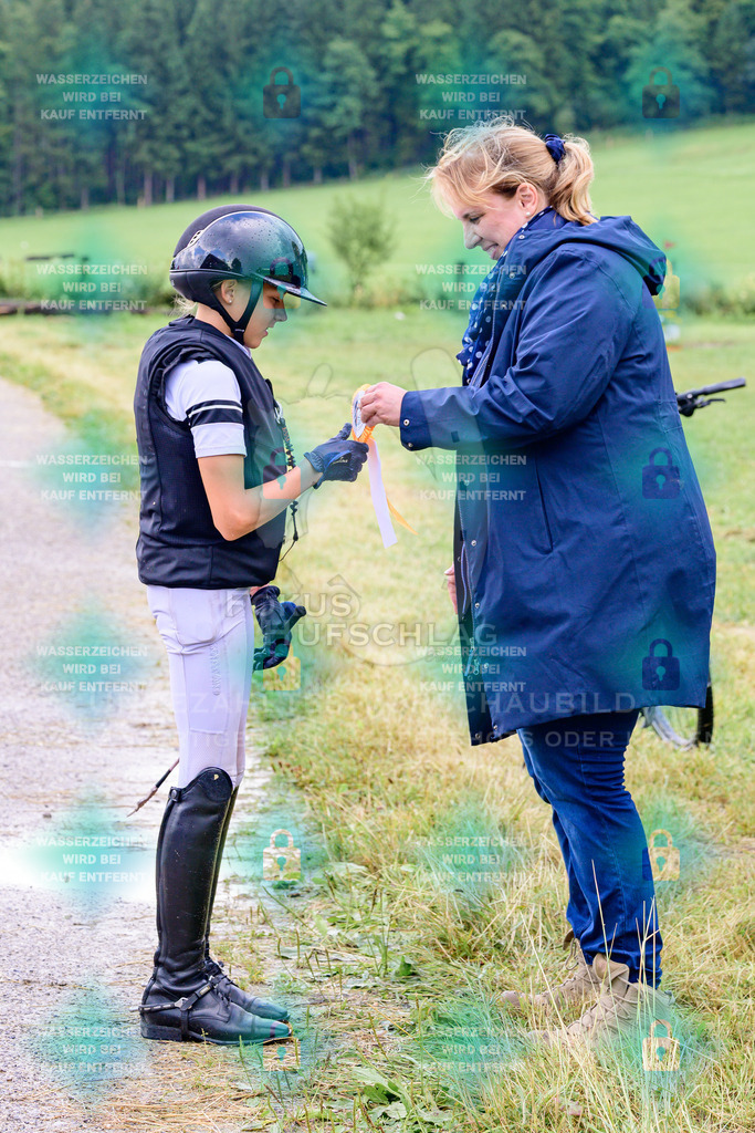 18072026-Schwaiganger-Prfg08-0338 | Fokus Hufschlag Fotografie - Realisiert mit Pictrs.com