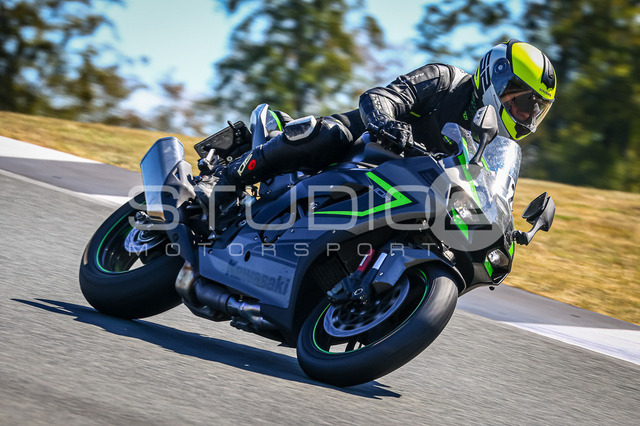 0042-260814BB-024_42 | Deine Full-Service-Agentur für ✔️Videoproduktionen und ✔️Motorsportfotografie Jetzt Angebot anfragen!
