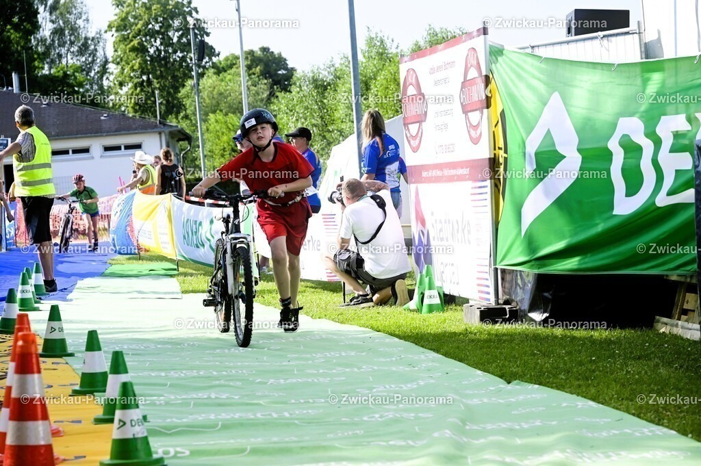 2025_0614_KoberbachTriathlon_Impressionen2_020 | Urban. Natur. Panorama. Luftbild. 
Der Bildershop für aufregende Perspektiven!
Für Deko, Wandbild und Kalender!
Wir bringen LED-Bilder zum Leuchten!
