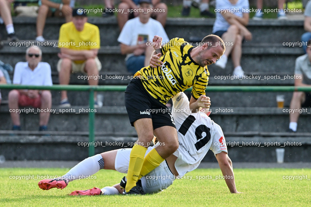 FC Faakersee vs. Rapid Lienz  | #17 Matteo Scheucher FC Faakersee, #19 Gal Zinic Rapid Lienz, FC Faakersee vs. Rapid Lienz , FC Faakersee vs. Rapid Lienz  am 04.08.2024 in Faakersee (Sportplatz Faakersee), Austria, (Photo by Bernd Stefan)