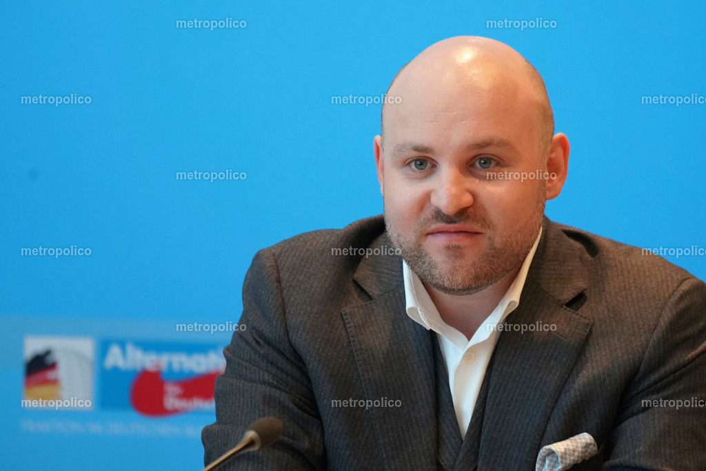 Markus Frohnmaier im Pressegespräch (2) | Metropolico