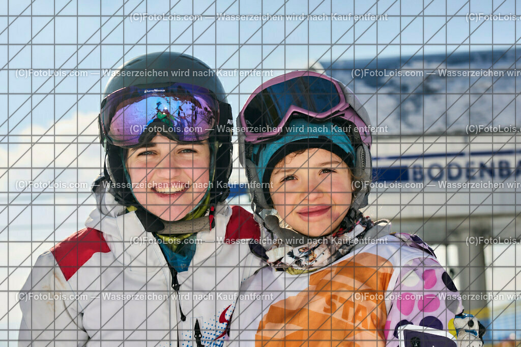 ALP6709_SchiSchule Haginger_Semesterkurs_Elli | (C)FotoLois.com, Alois Spandl, Semester-Schikurs der Schischule HAGINGER in Mitterbach/Gemeindealpe, Fr 10. Februar 2023.