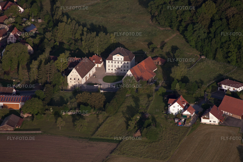 Luftbild: Schloss Granheim (Donau) im Ortsteil Granheim in Ehingen im Bundesland Baden-Württemberg in Deutschland. Foto: IMG_67605.jpg vom 09.06.2014 durch Werner Riehm/FLY-FOTO.de